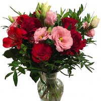 Lovely - Buketter - Skicka blommor med blombud %city%